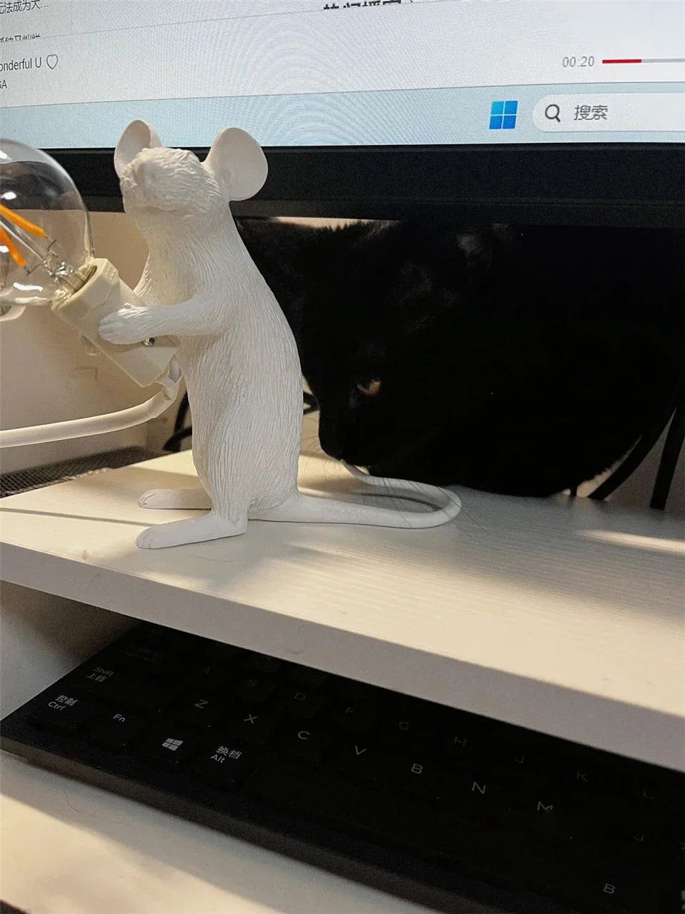 Modern Resin Animal LED Table Lamp